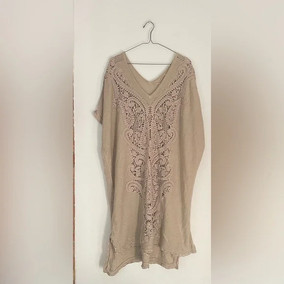 Anthropologie Knitted and Knotted linen blend
Beige Crochet Tunic Dress kaftan - Picture 6 of 6